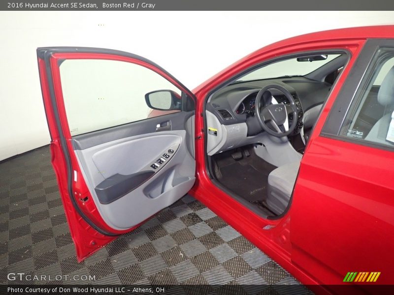 Boston Red / Gray 2016 Hyundai Accent SE Sedan