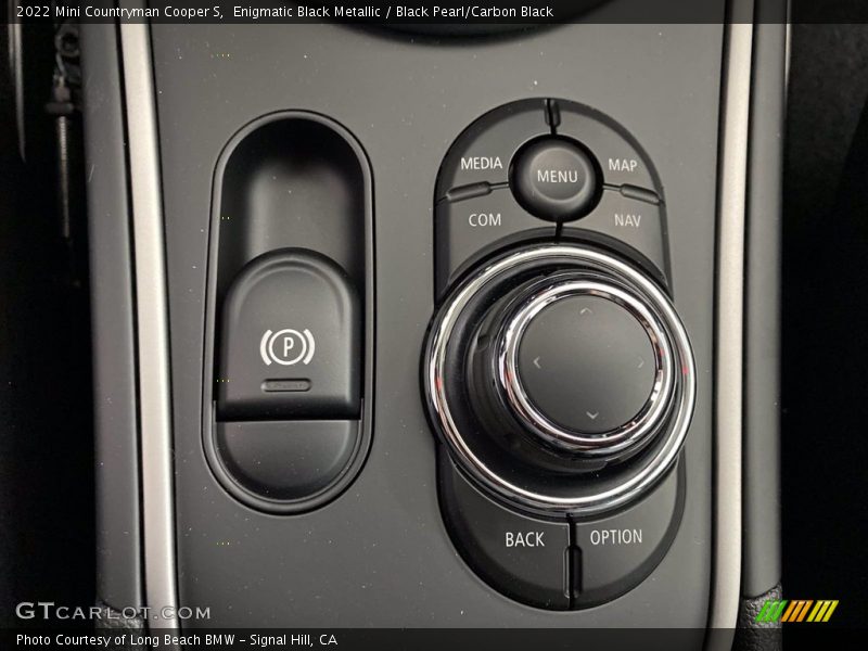 Enigmatic Black Metallic / Black Pearl/Carbon Black 2022 Mini Countryman Cooper S