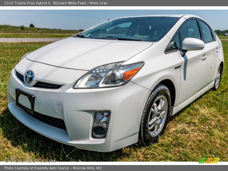 Blizzard White Pearl / Misty Gray 2010 Toyota Prius Hybrid II