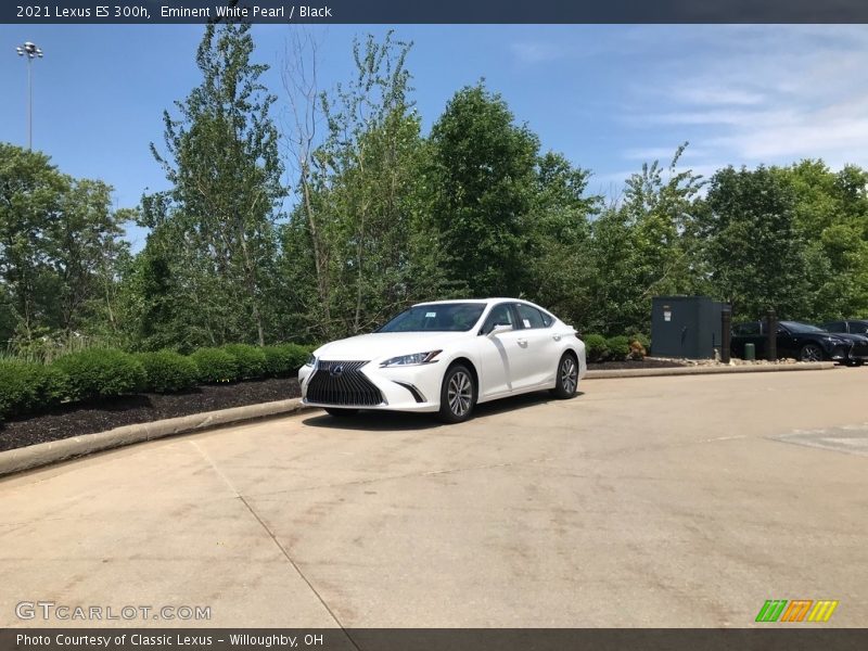 Eminent White Pearl / Black 2021 Lexus ES 300h