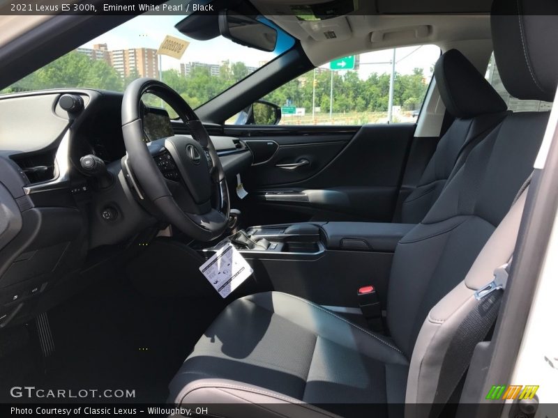 Eminent White Pearl / Black 2021 Lexus ES 300h
