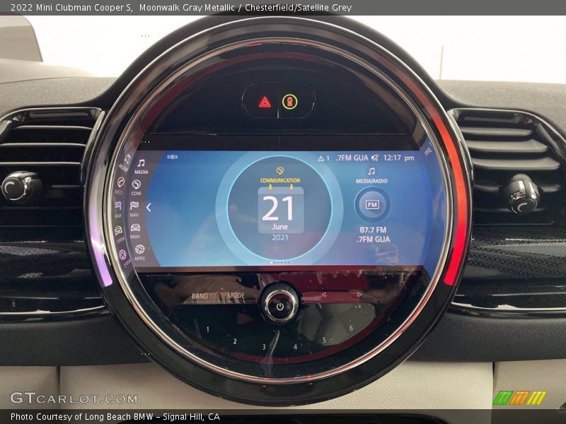 Moonwalk Gray Metallic / Chesterfield/Satellite Grey 2022 Mini Clubman Cooper S