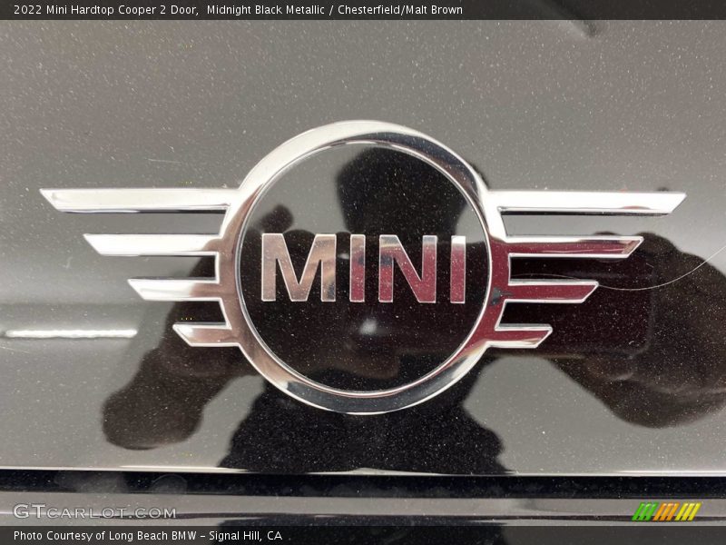Midnight Black Metallic / Chesterfield/Malt Brown 2022 Mini Hardtop Cooper 2 Door