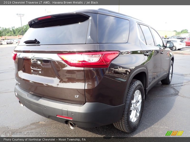 Havana Brown Metallic / Jet Black 2019 Chevrolet Traverse LT AWD
