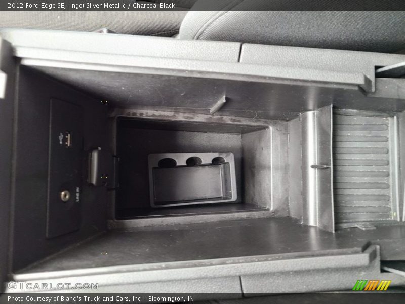 Ingot Silver Metallic / Charcoal Black 2012 Ford Edge SE