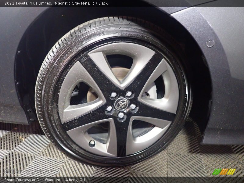 Magnetic Gray Metallic / Black 2021 Toyota Prius Limited