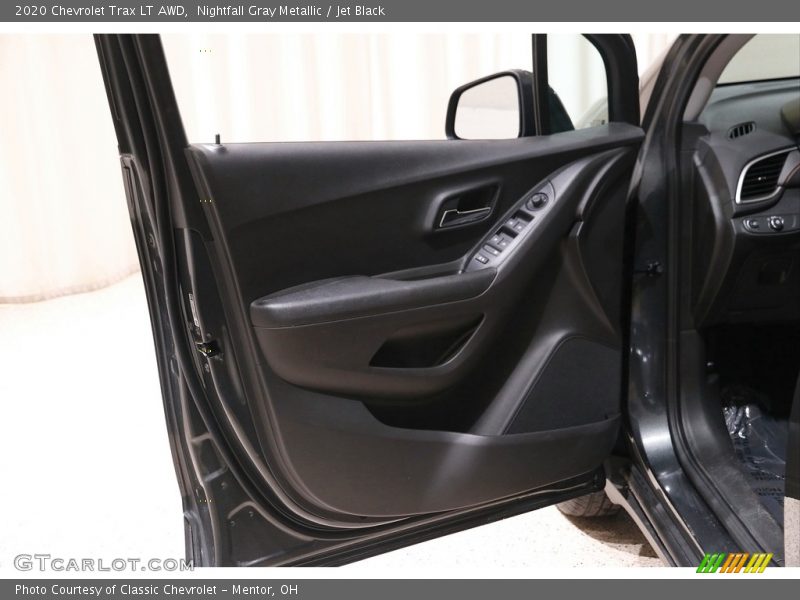 Nightfall Gray Metallic / Jet Black 2020 Chevrolet Trax LT AWD