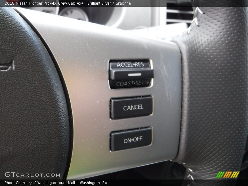 Brilliant Silver / Graphite 2018 Nissan Frontier Pro-4X Crew Cab 4x4
