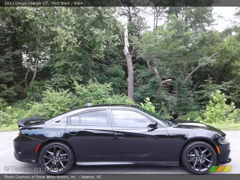 Pitch Black / Black 2019 Dodge Charger GT