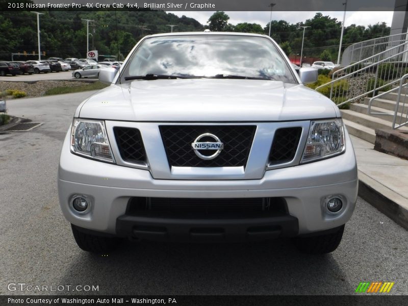 Brilliant Silver / Graphite 2018 Nissan Frontier Pro-4X Crew Cab 4x4