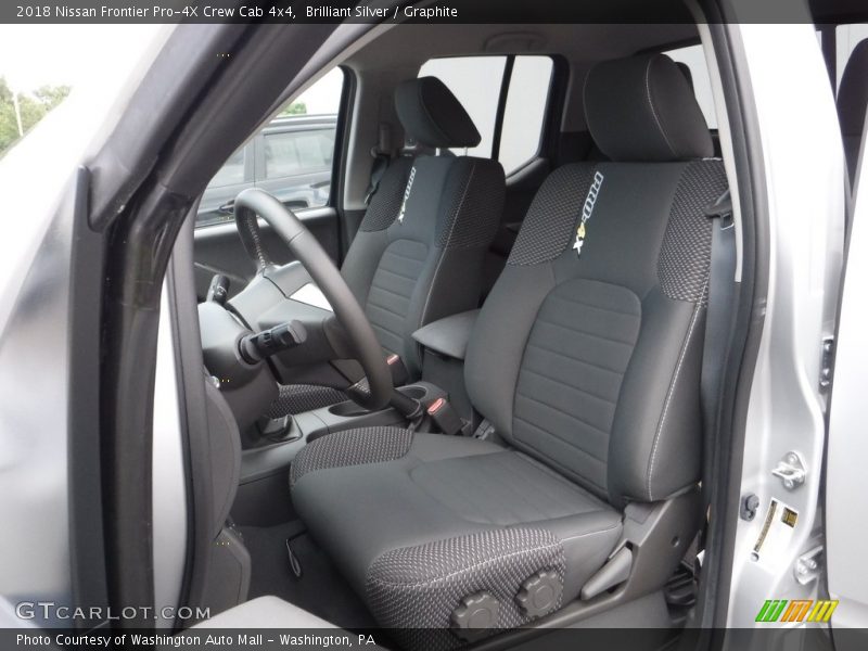 Brilliant Silver / Graphite 2018 Nissan Frontier Pro-4X Crew Cab 4x4