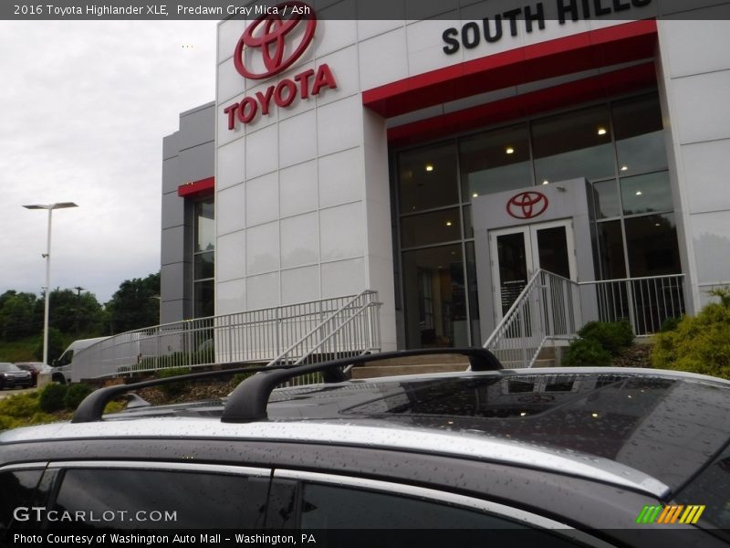 Predawn Gray Mica / Ash 2016 Toyota Highlander XLE