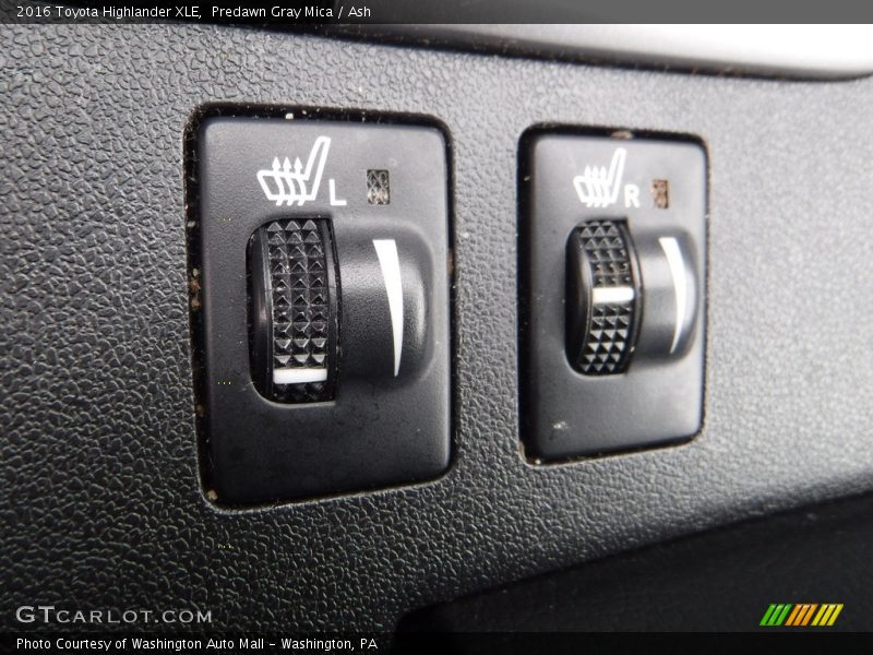 Predawn Gray Mica / Ash 2016 Toyota Highlander XLE