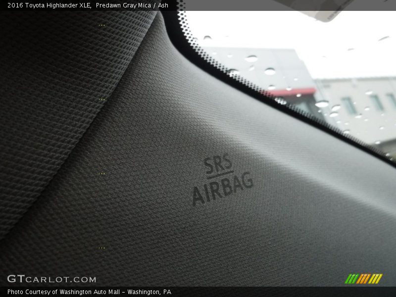 Predawn Gray Mica / Ash 2016 Toyota Highlander XLE