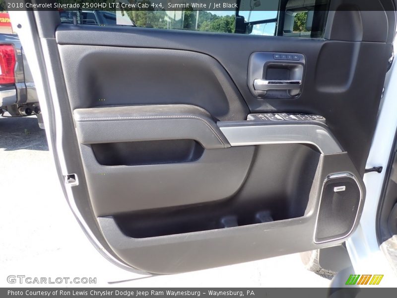Summit White / Jet Black 2018 Chevrolet Silverado 2500HD LTZ Crew Cab 4x4