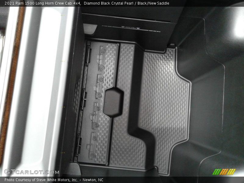 Diamond Black Crystal Pearl / Black/New Saddle 2021 Ram 1500 Long Horn Crew Cab 4x4