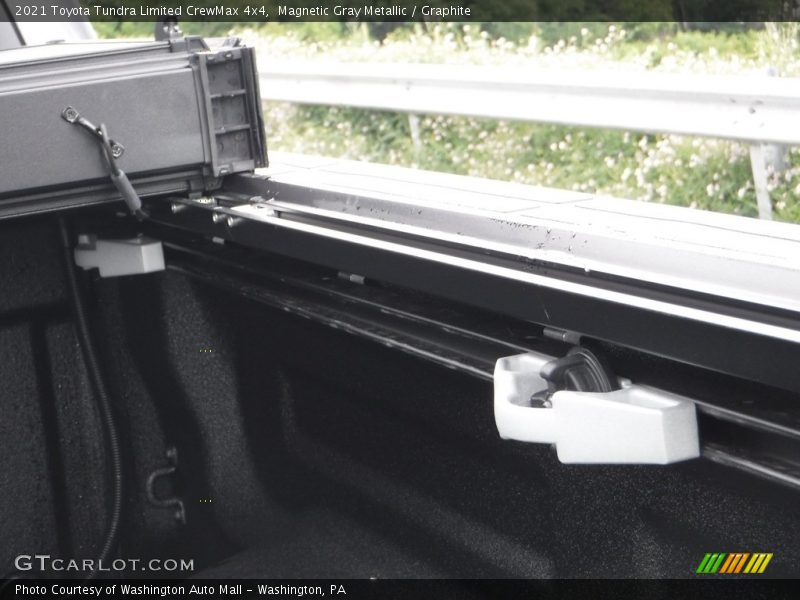 Magnetic Gray Metallic / Graphite 2021 Toyota Tundra Limited CrewMax 4x4