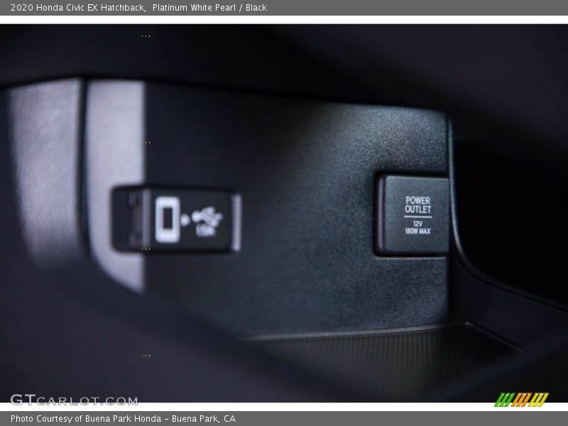 Platinum White Pearl / Black 2020 Honda Civic EX Hatchback