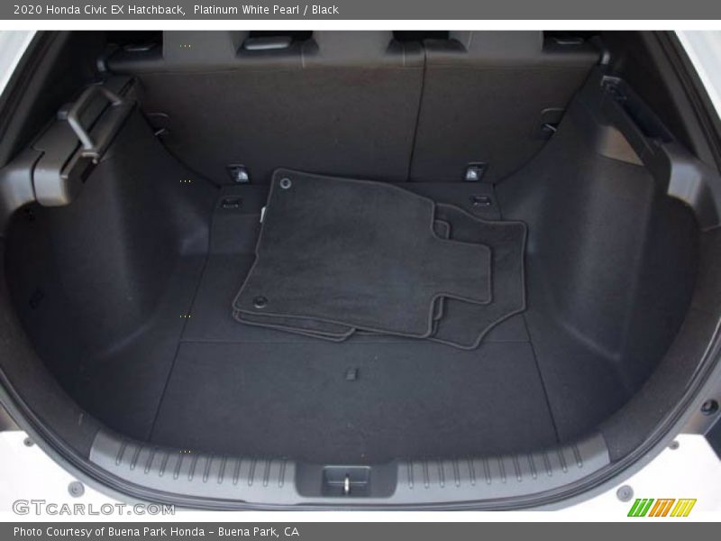 Platinum White Pearl / Black 2020 Honda Civic EX Hatchback
