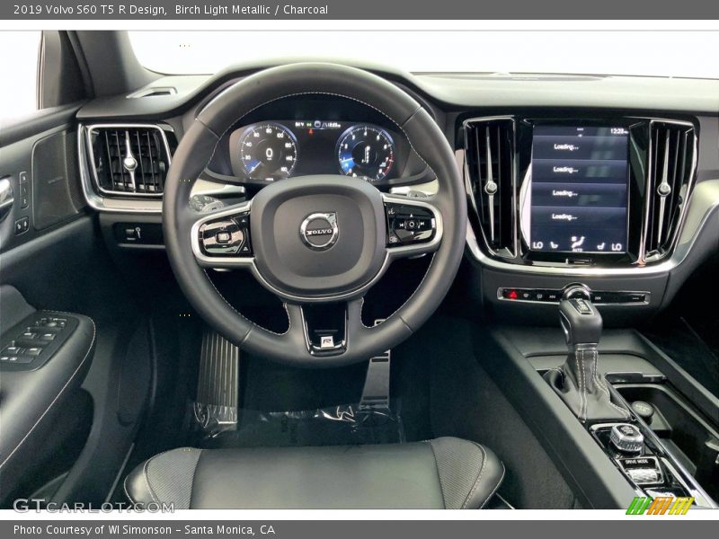 Dashboard of 2019 S60 T5 R Design