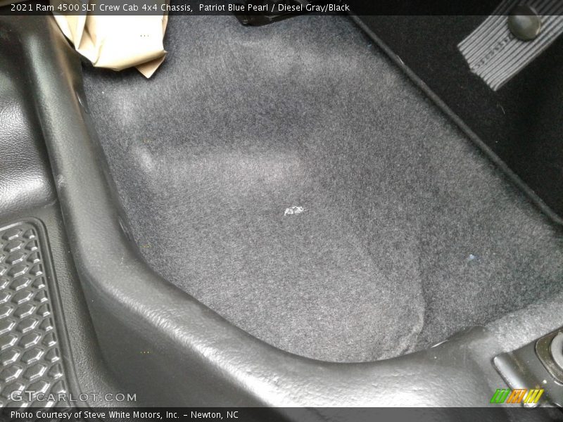 Patriot Blue Pearl / Diesel Gray/Black 2021 Ram 4500 SLT Crew Cab 4x4 Chassis