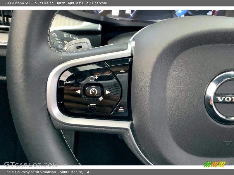  2019 S60 T5 R Design Steering Wheel