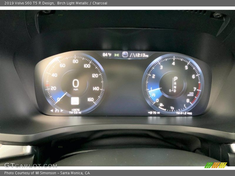  2019 S60 T5 R Design T5 R Design Gauges