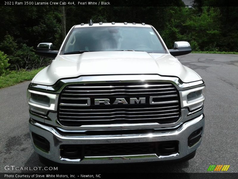 Pearl White / Black 2021 Ram 3500 Laramie Crew Cab 4x4