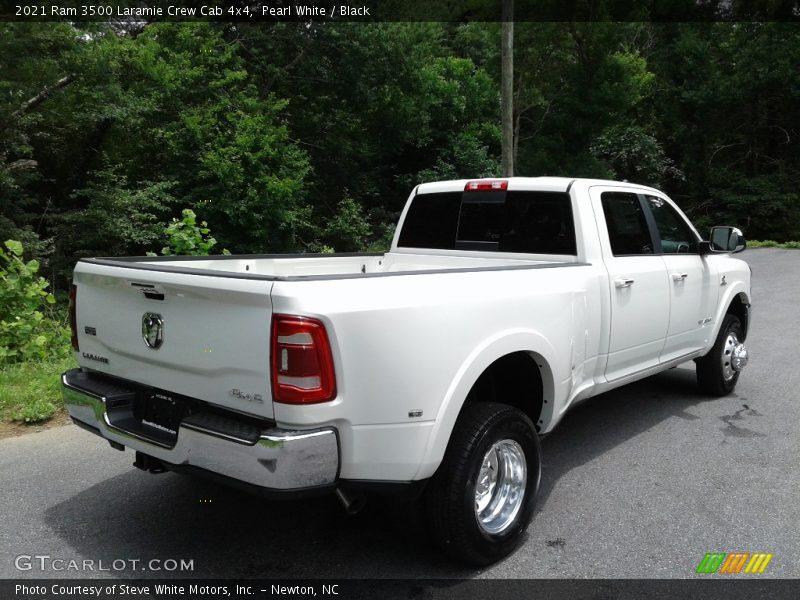Pearl White / Black 2021 Ram 3500 Laramie Crew Cab 4x4