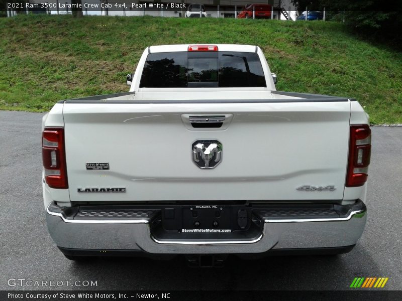 Pearl White / Black 2021 Ram 3500 Laramie Crew Cab 4x4