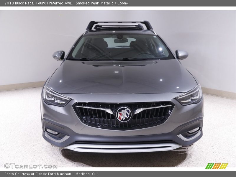 Smoked Pearl Metallic / Ebony 2018 Buick Regal TourX Preferred AWD