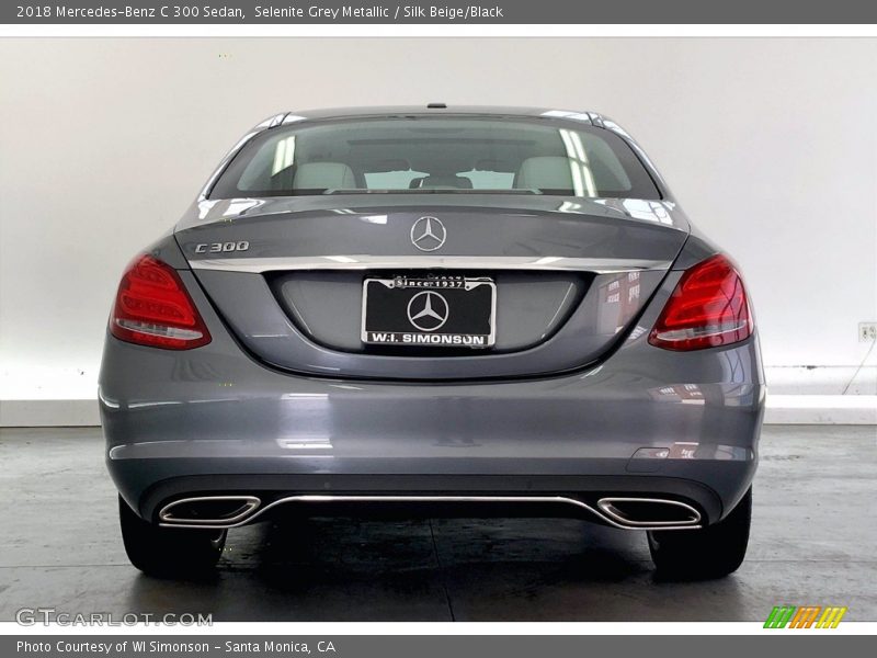 Selenite Grey Metallic / Silk Beige/Black 2018 Mercedes-Benz C 300 Sedan
