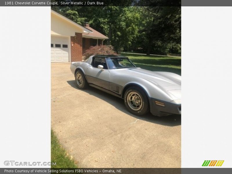 Silver Metallic / Dark Blue 1981 Chevrolet Corvette Coupe