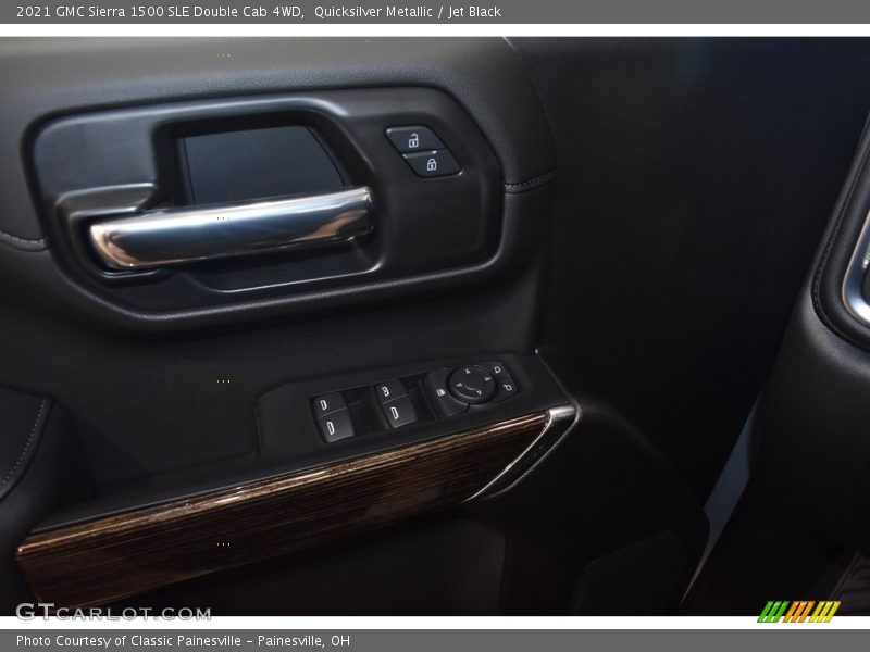 Quicksilver Metallic / Jet Black 2021 GMC Sierra 1500 SLE Double Cab 4WD