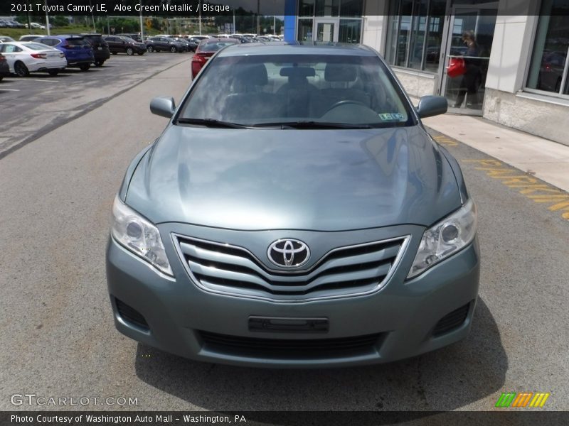 Aloe Green Metallic / Bisque 2011 Toyota Camry LE