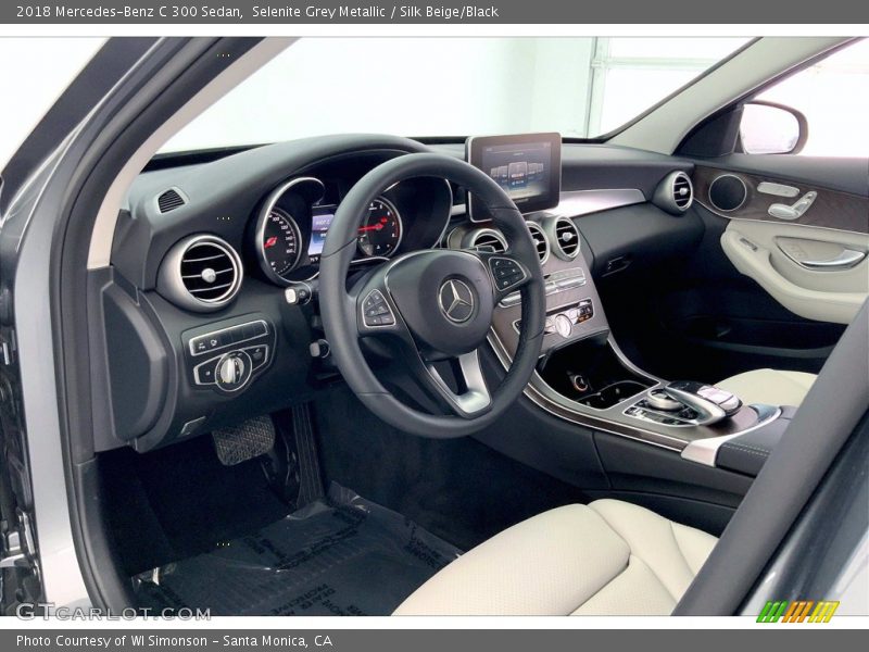 Selenite Grey Metallic / Silk Beige/Black 2018 Mercedes-Benz C 300 Sedan