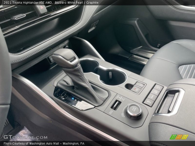  2021 Highlander XSE AWD 8 Speed Automatic Shifter
