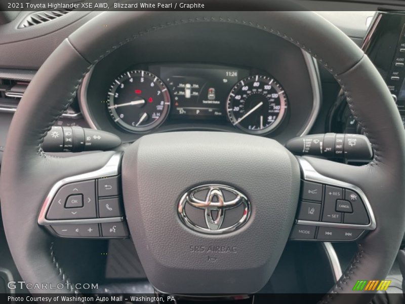 Blizzard White Pearl / Graphite 2021 Toyota Highlander XSE AWD