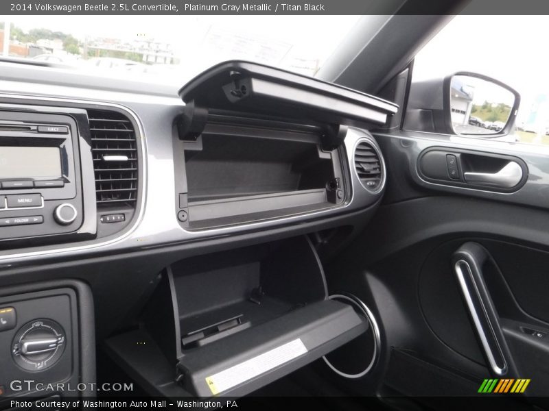 Platinum Gray Metallic / Titan Black 2014 Volkswagen Beetle 2.5L Convertible