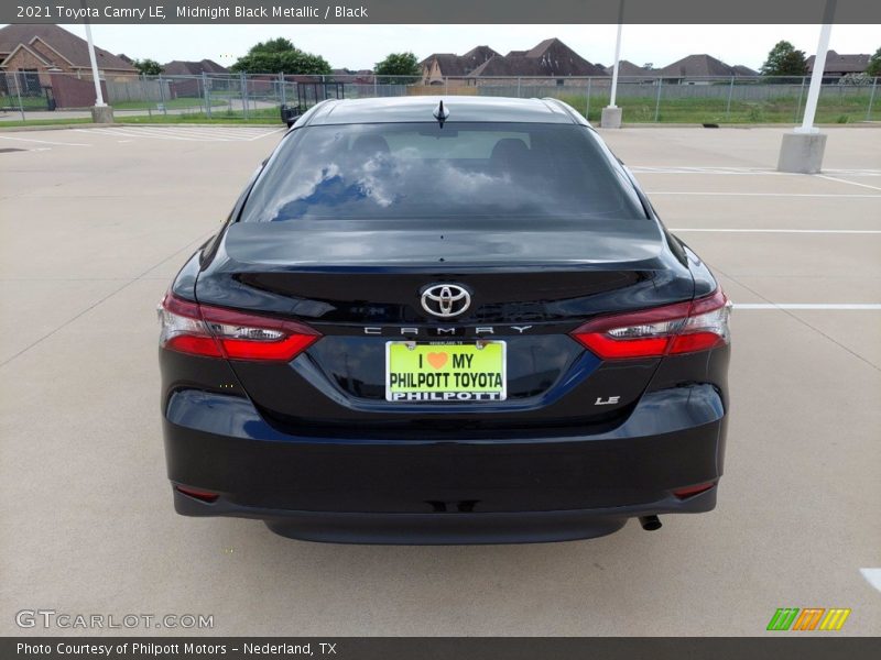 Midnight Black Metallic / Black 2021 Toyota Camry LE