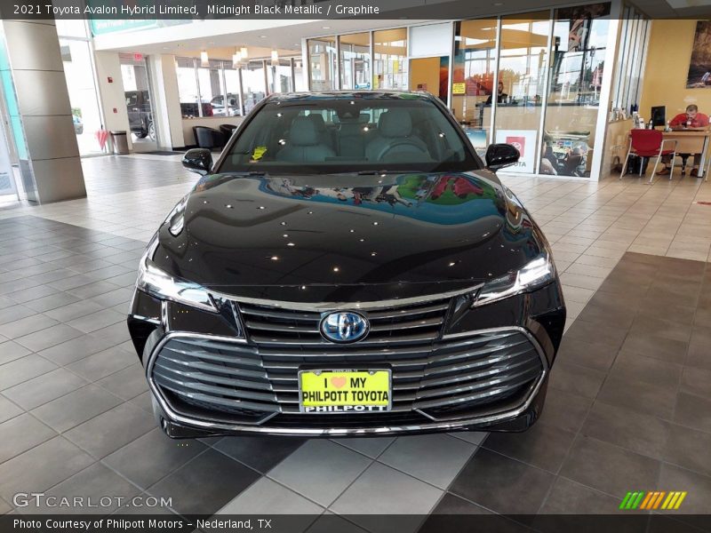 Midnight Black Metallic / Graphite 2021 Toyota Avalon Hybrid Limited