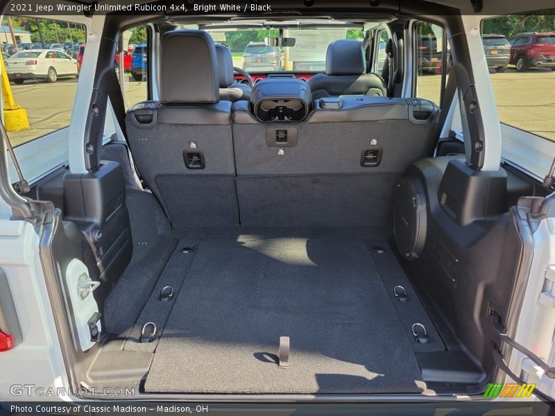Bright White / Black 2021 Jeep Wrangler Unlimited Rubicon 4x4