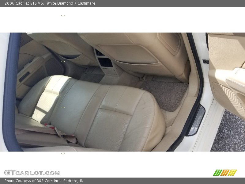 White Diamond / Cashmere 2006 Cadillac STS V6