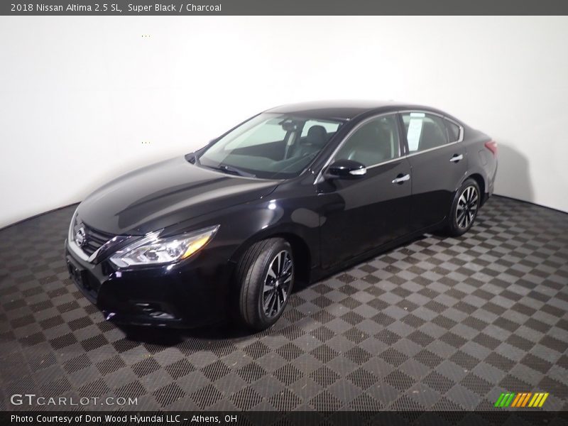 Super Black / Charcoal 2018 Nissan Altima 2.5 SL