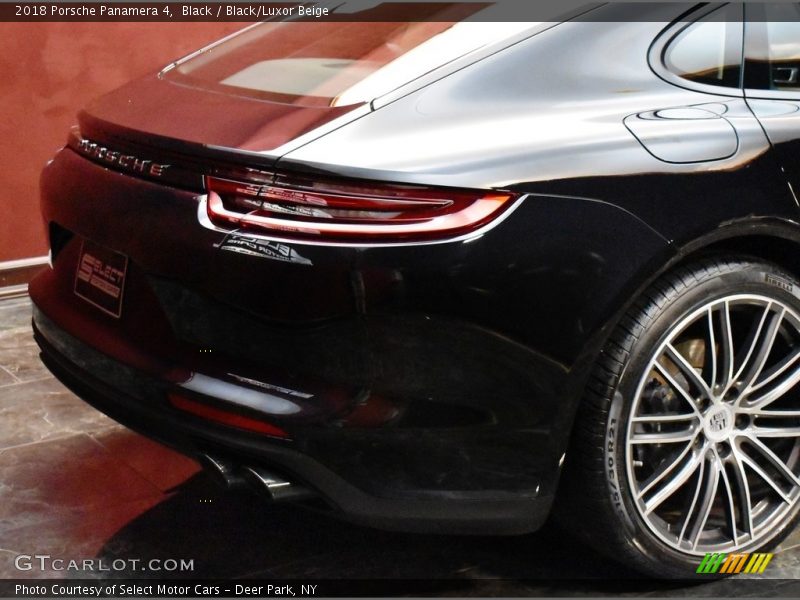 Black / Black/Luxor Beige 2018 Porsche Panamera 4