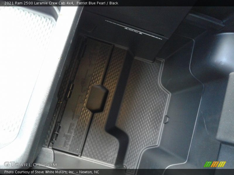 Patriot Blue Pearl / Black 2021 Ram 2500 Laramie Crew Cab 4x4