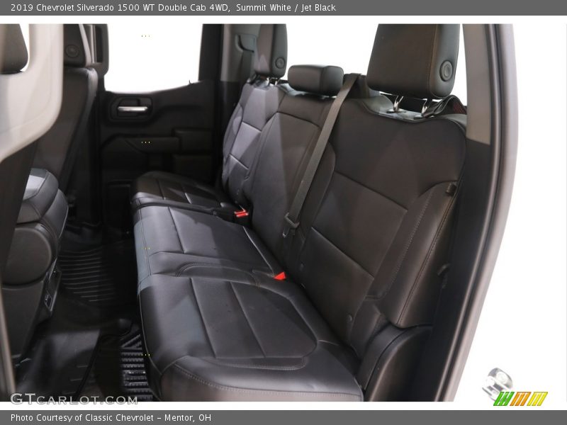 Summit White / Jet Black 2019 Chevrolet Silverado 1500 WT Double Cab 4WD