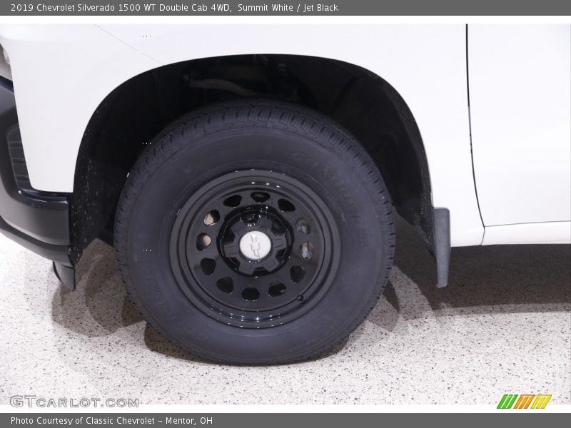 Summit White / Jet Black 2019 Chevrolet Silverado 1500 WT Double Cab 4WD