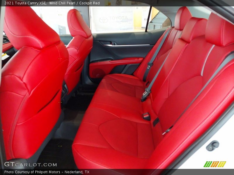 Wind Chill Pearl / Cockpit Red 2021 Toyota Camry XSE