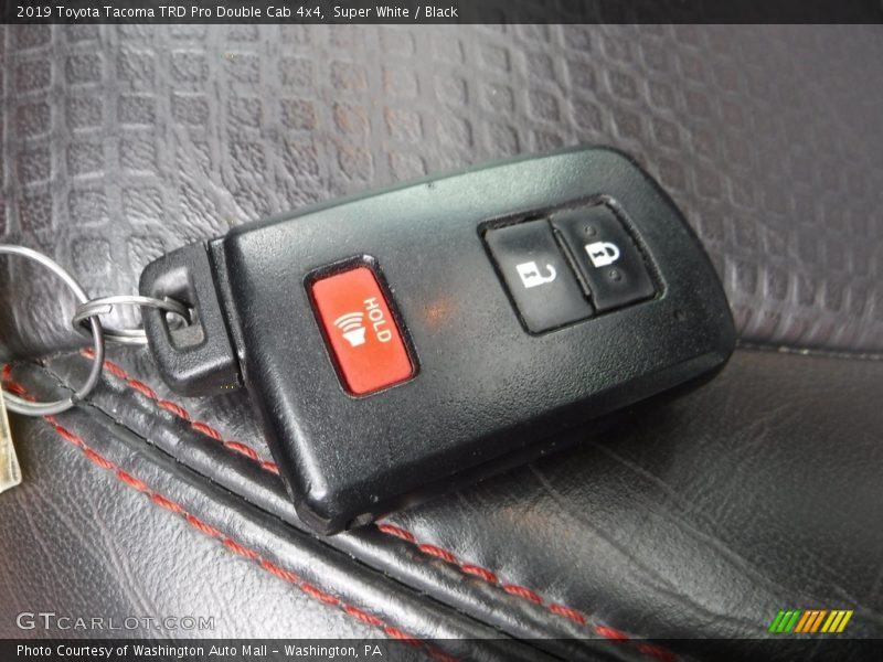 Super White / Black 2019 Toyota Tacoma TRD Pro Double Cab 4x4